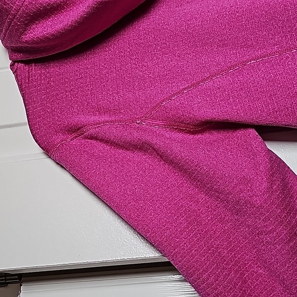 Columbia Omni XS wick fuscia pink pullover hoodie - Picture 12 of 16